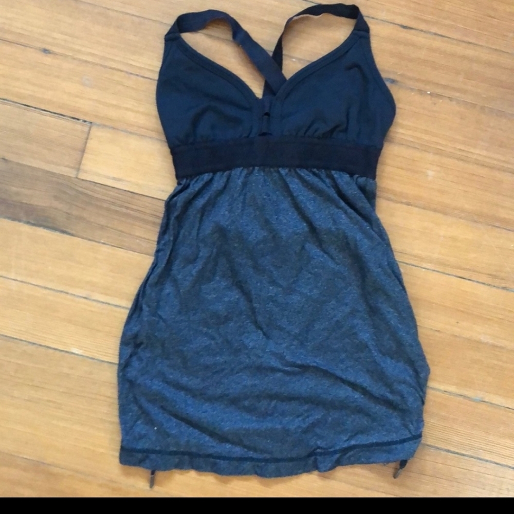 🥳HP🥳Lululemon Tank Top Size 2 Drawstring Bottom